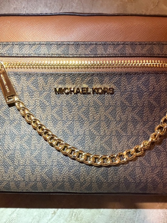 NWOT Michael Kors Jet Set Large Logo Crossbody Bag - Picture 2 of 7